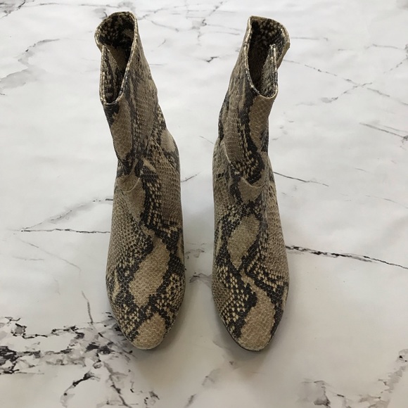 Free People Adella Taupe Boots Python Snakeskin Booties Size 37 - Picture 2 of 5
